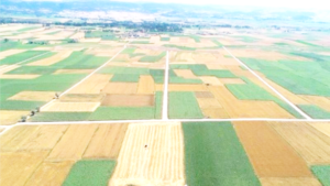 AFYON’UN KAYMAĞINI YABANCILAR YİYOR: TOPRAKLAR BİRER BİRER SATILIYOR!