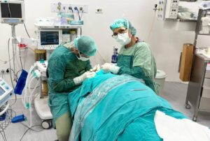 Şuhut Devlet Hastanesi’nde Başarılı Göz Kapağı Ameliyatı