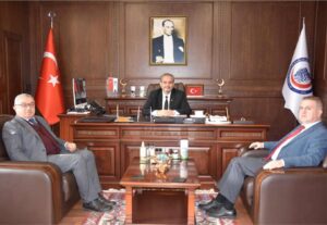 BAŞKAN ÖZAŞKIN’DAN AFSÜ’YE ZİYARET