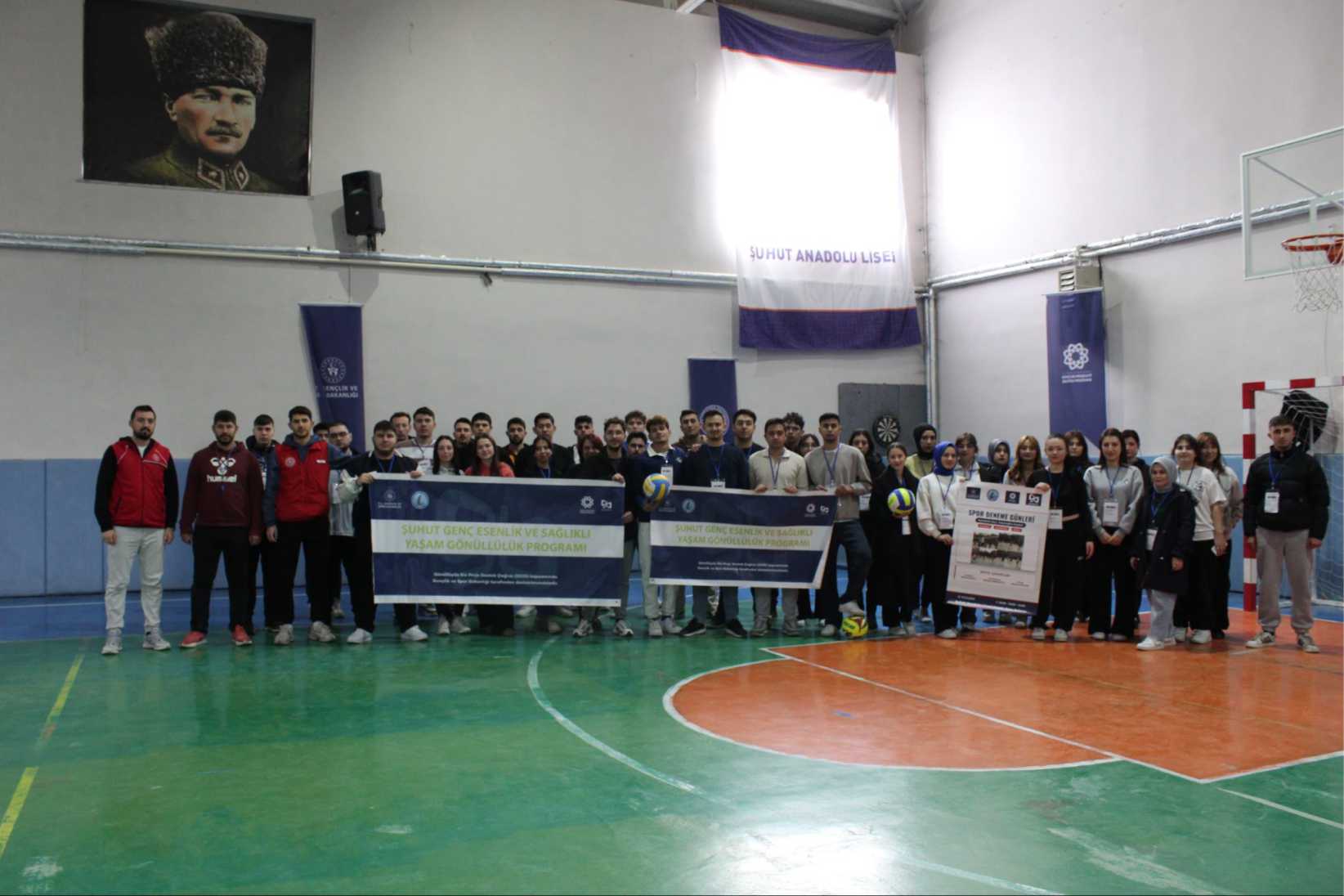 Şuhut’ta Gönüllülükle Sağlıklı Gelecek: Genç Esenlik Projesi Tamamlandı