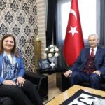 Afyon’un En Büyük Projesi: İsmet Attila Kültür Merkezi İçin İmzalar Atıldı