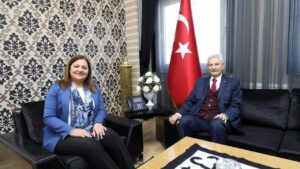 Afyon’un En Büyük Projesi: İsmet Attila Kültür Merkezi İçin İmzalar Atıldı