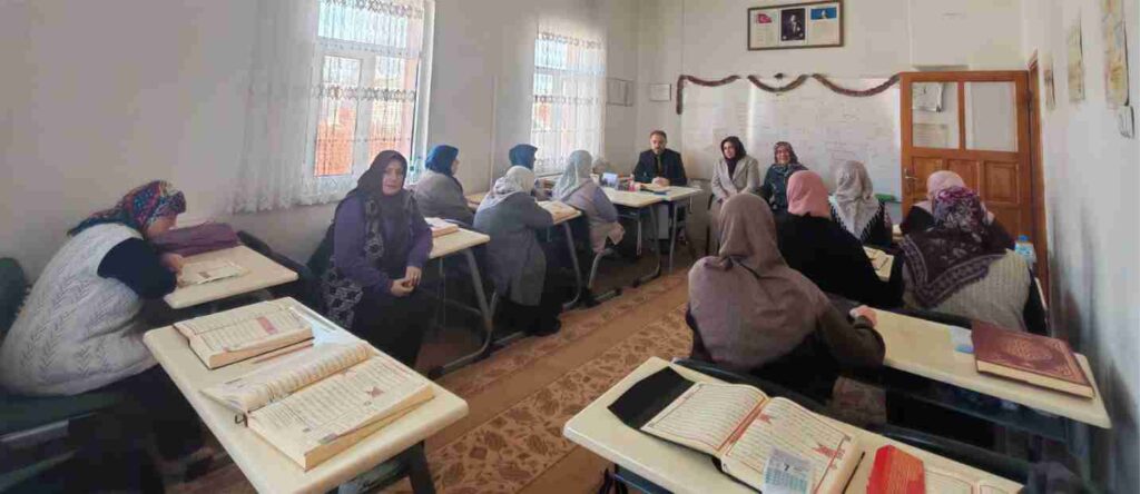 Şuhut’ta Ramazan Heyecanı Kur’an Kurslarında Başladı