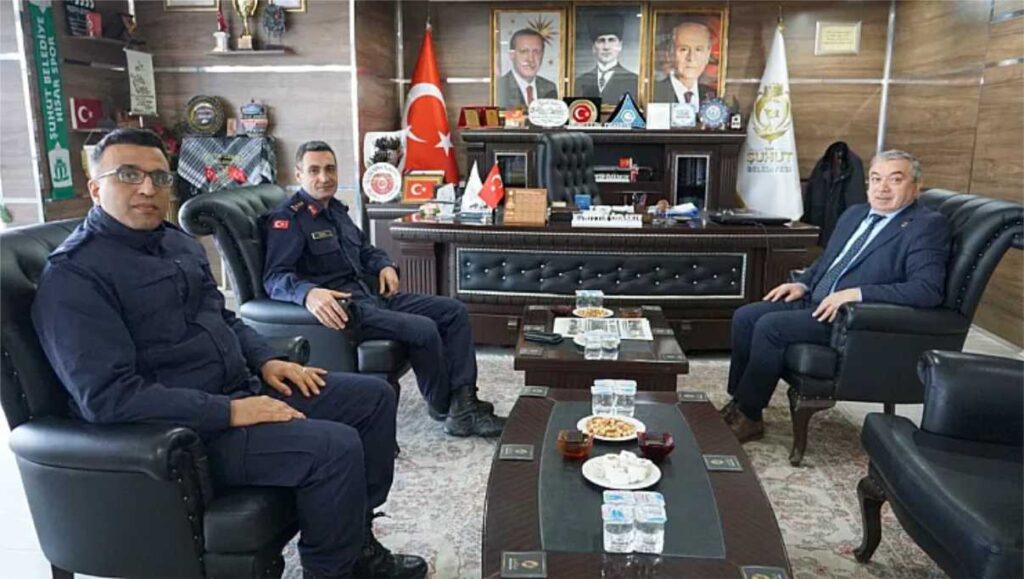 Başkan Özaşkın, Şuhut’ta Kolluk Kuvvetleriyle Görüştü