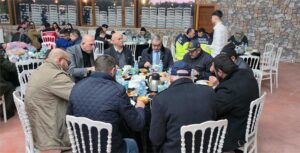 Şuhut’ta “Büyük Aile Sofrası”nda Gönülleri Buluşturan İftar