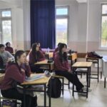 ŞUHUT GENÇLİK MERKEZİ’NDEN OKULLARDA TEKNOFEST VE DENEYAP TANITIMI