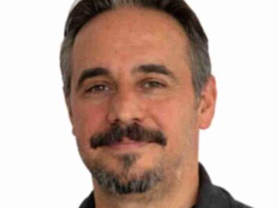 HEMŞEHRİMİZ KAZIM DEMİRER DOKTORASINI TAMAMLAYARAK DR. ÖĞRETİM ÜYESİ OLDU