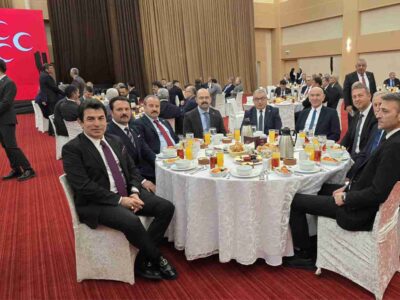 Belediye Başkanları MHP İftar Programında Buluştu