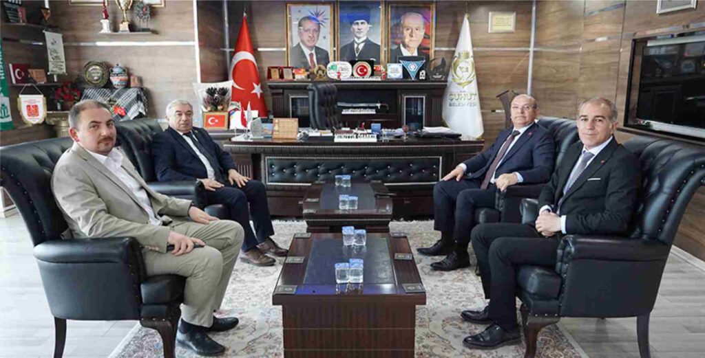 TÜRK EĞİTİM-SEN’DEN BAŞKAN ÖZAŞKIN’A ZİYARET