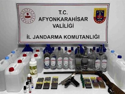 Şuhut’ta Jandarma Baskını: Kaçak Alkol ve Mühimmat Ele Geçirildi