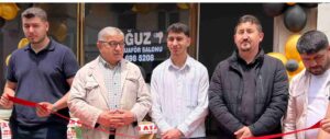 Şuhut’ta Oğuz Erkek Kuaför Salonu Dualarla Açıldı