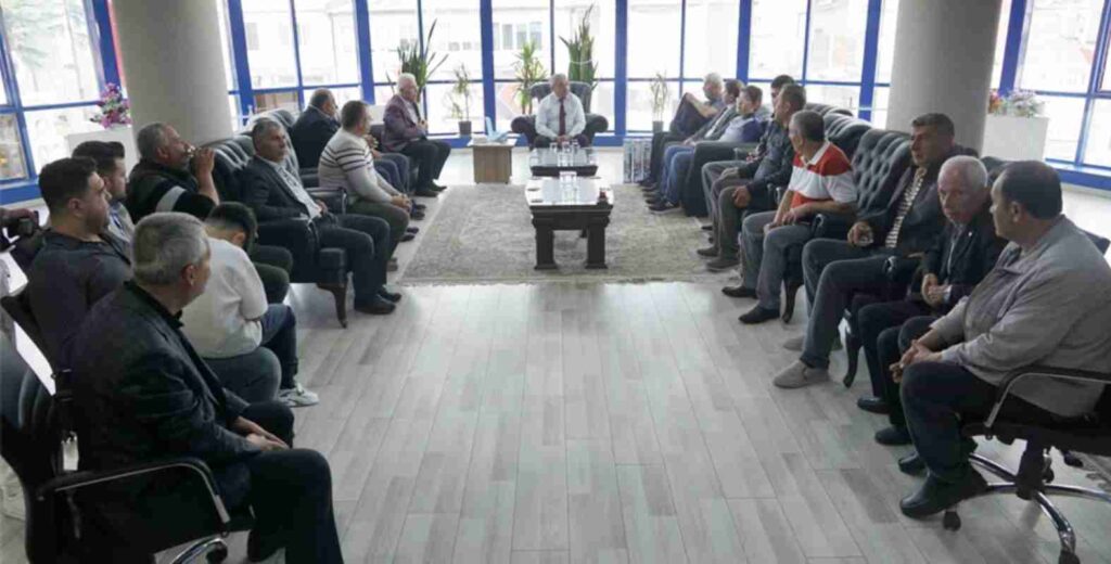 Şuhut Belediyesi’nin Bayramlaşma Programına Yoğun Katılım
