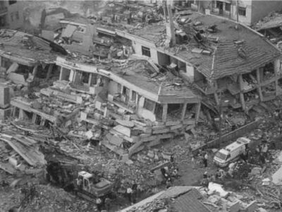 BAŞKAN ÖZAŞKIN’DAN 17 AĞUSTOS DEPREMİ MESAJI