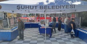 ÇANAKKALE SAVAŞLARI GEZİCİ MÜZE SERGİSİ ŞUHUT’TA ZİYARETE AÇILDI