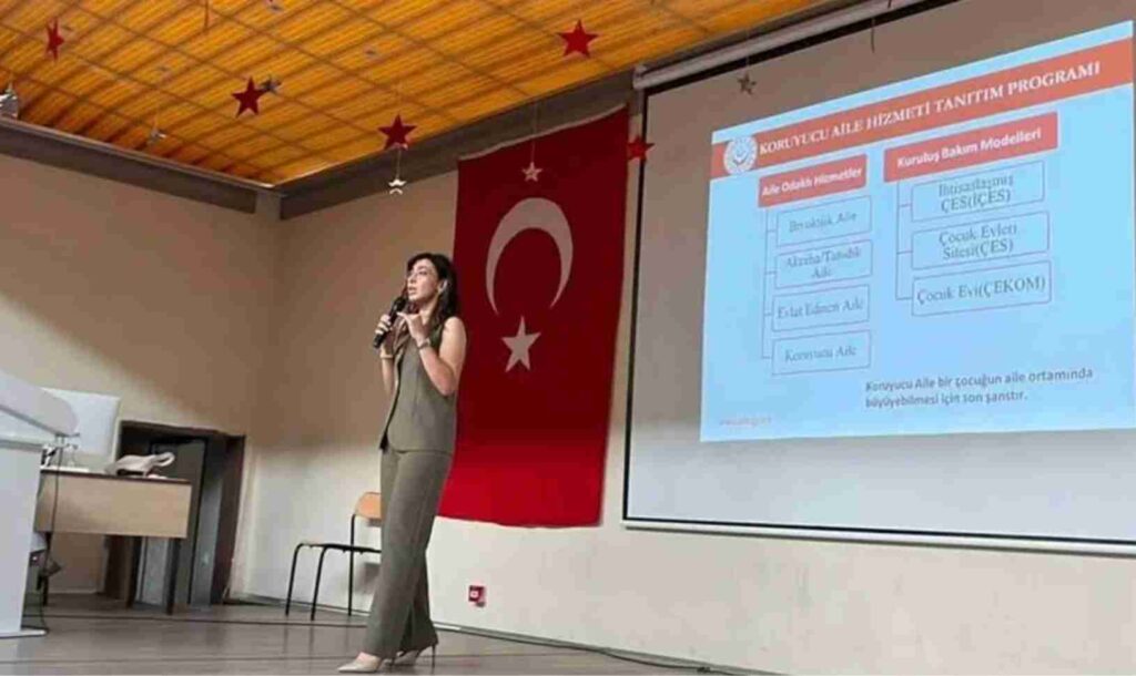 ŞUHUT’TA KORUYUCU AİLE HİZMET MODELİ TANITILDI