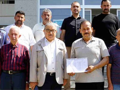 MHP ŞUHUT İLÇE BAŞKANI KÜRŞAT AĞDUK MAZBATASINI ALDI