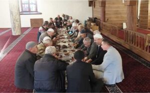 ŞUHUT ULU CAMİİ’NDE SABAH NAMAZI BULUŞMASI