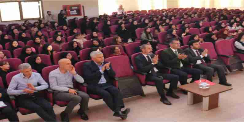 ŞUHUT KIZ İMAM HATİP LİSESİ’NDE İMAM HATİP OKULLARININ KURULUŞ YIL DÖNÜMÜ KUTLANDI